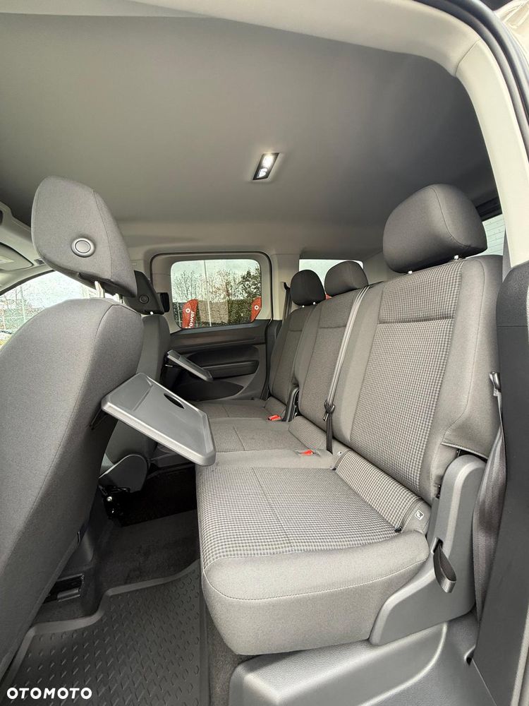 Volkswagen Caddy 1.5 TSI DSG - 27
