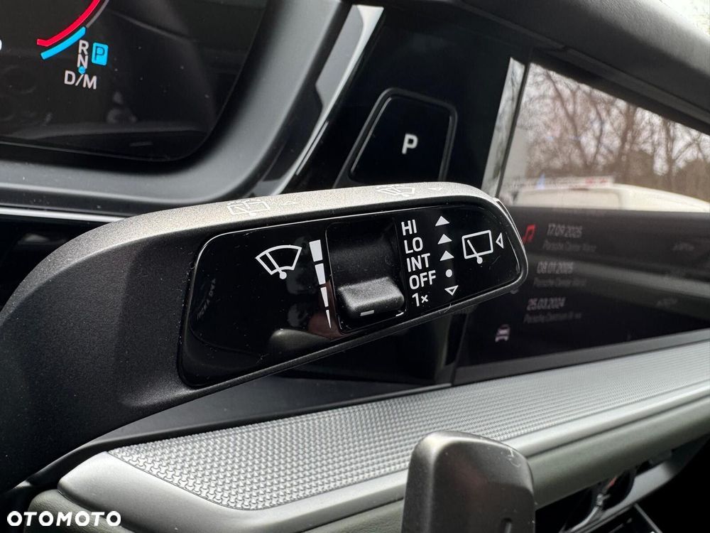 Porsche Cayenne - 25