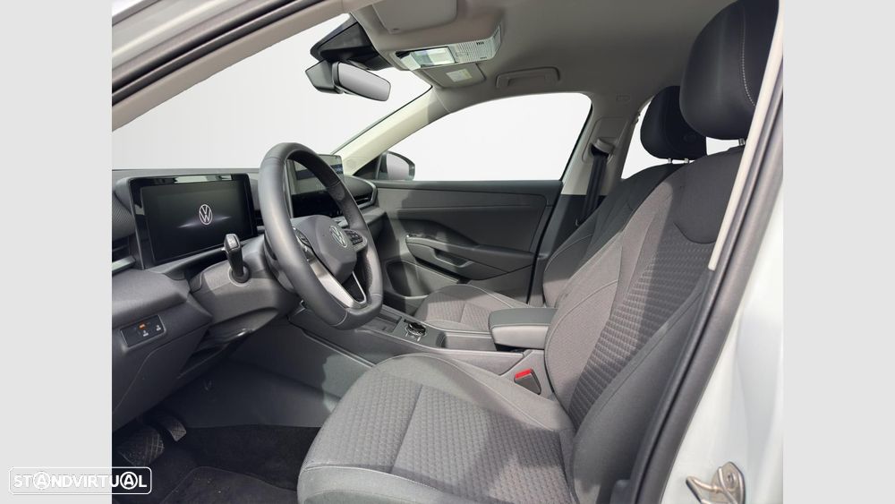 VW T-Roc 1.5 eTSI Life DSG - 16