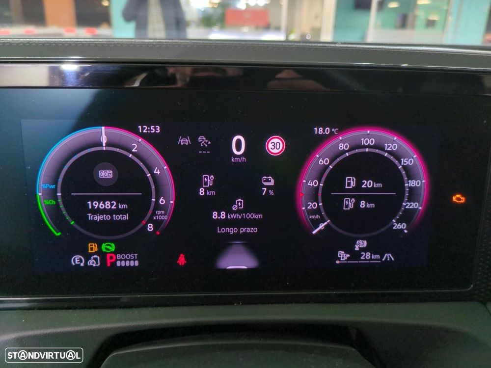 VW Tiguan 1.5 TSI eHybrid Urban DSG - 6