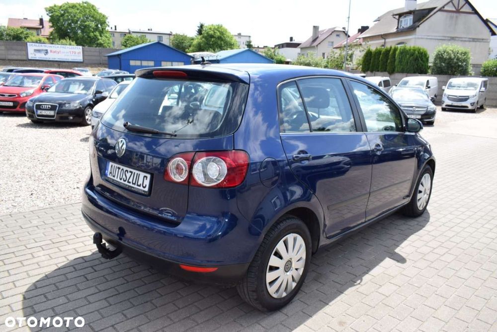 Volkswagen Golf Plus - 9
