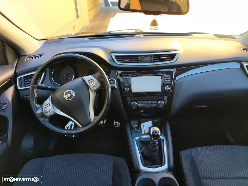 Nissan Qashqai 1.5 dCi Tekna Sport 18 129g - 32