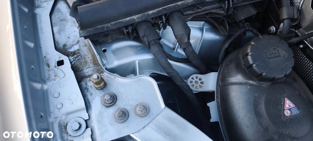 Mercedes-Benz Klasa E 220 d 9G-TRONIC Avantgarde - 35