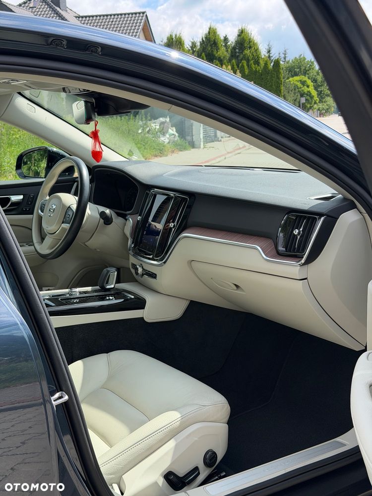 Volvo S60 - 24