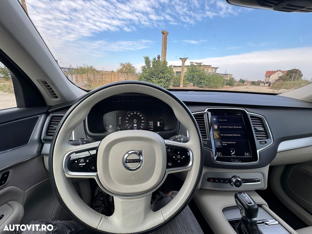 Volvo XC 90 - 6
