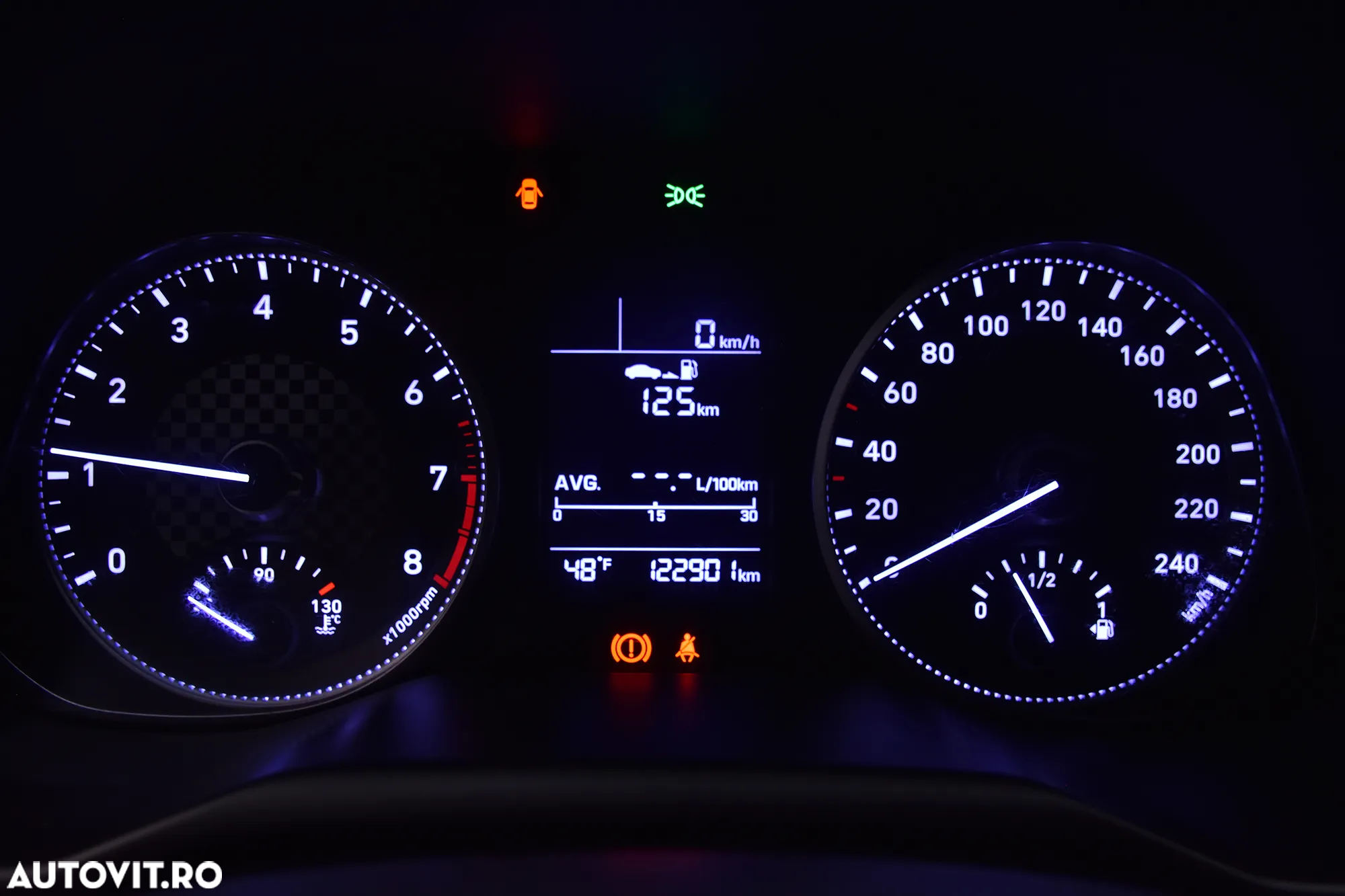Hyundai Elantra - 10