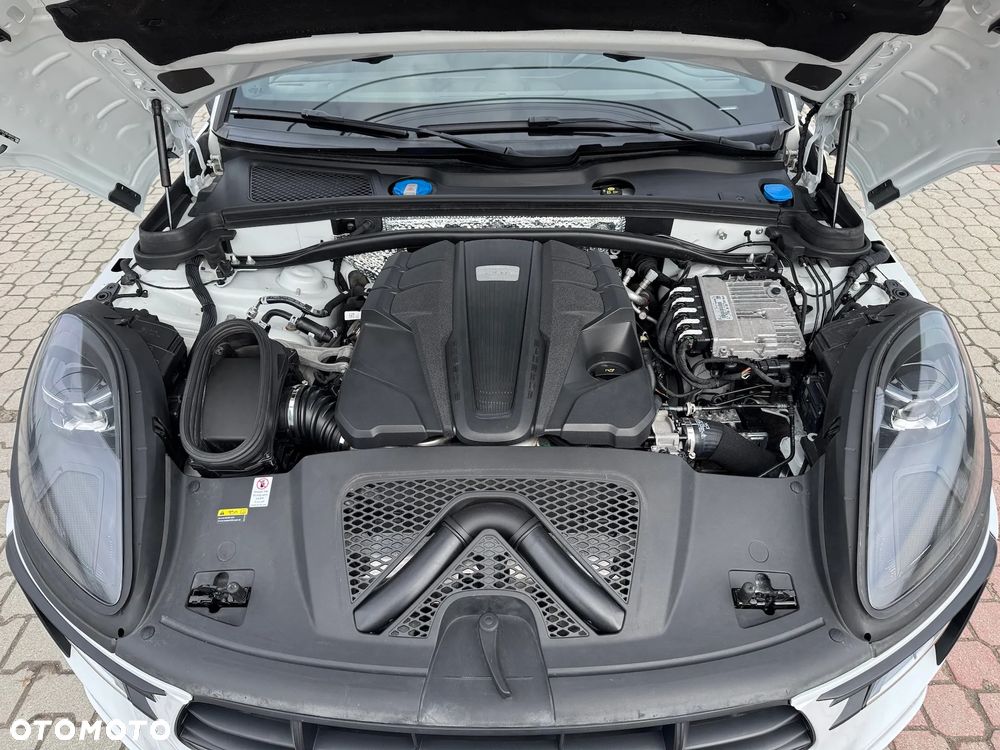 Porsche Macan GTS PDK - 13