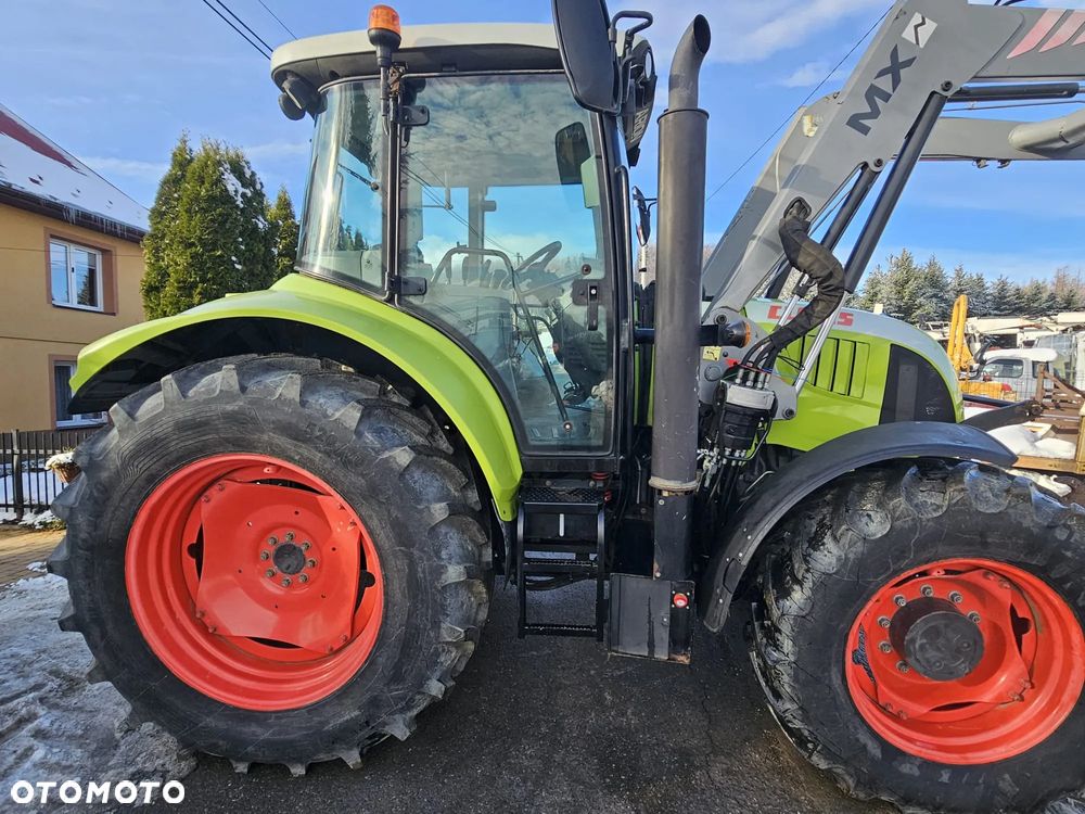 Claas ARION 520 - 9