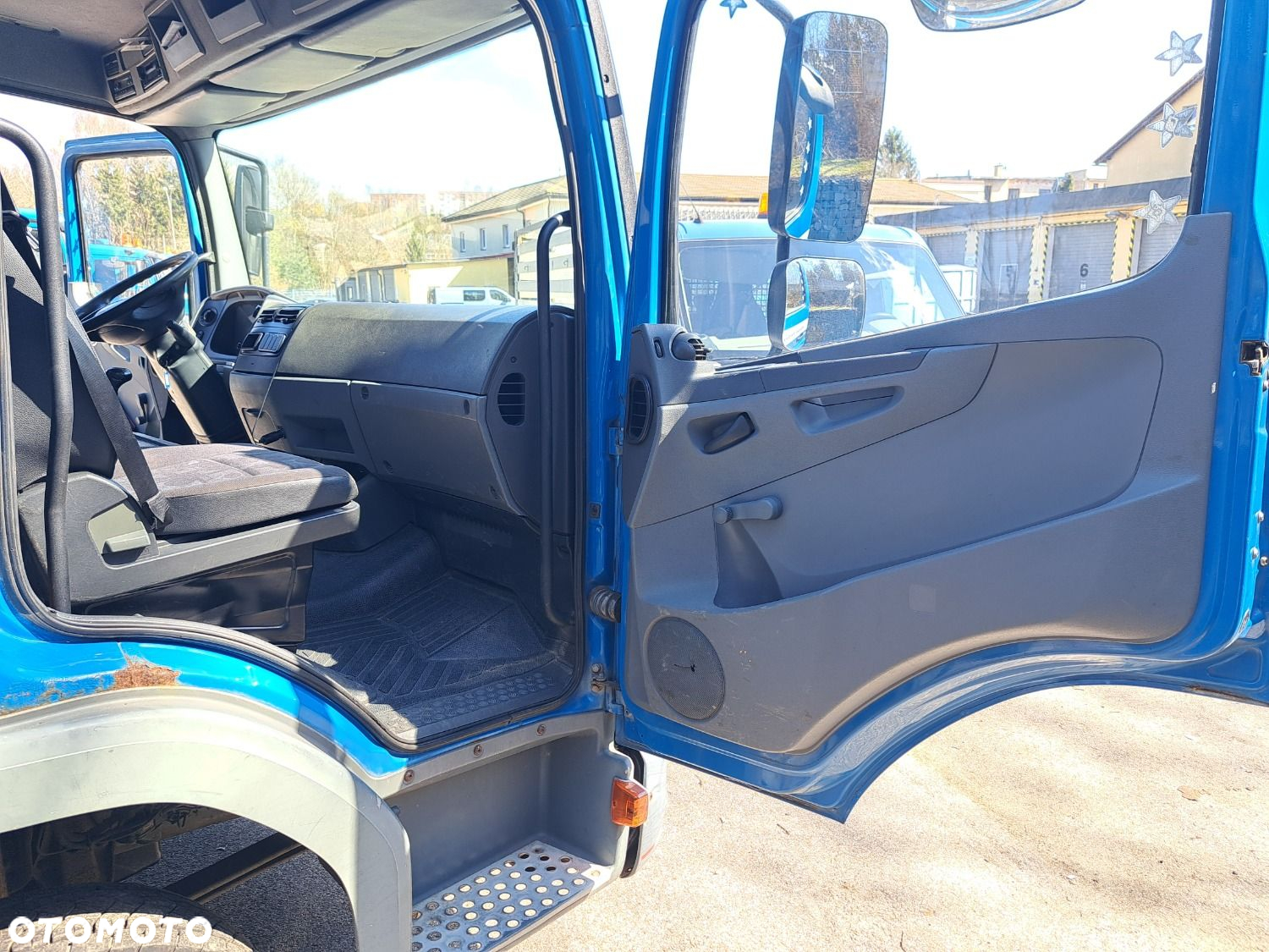 Versalift Atego 915 K - 23