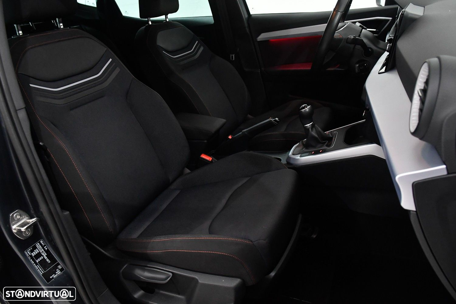 SEAT Arona 1.0 TSI FR - 13