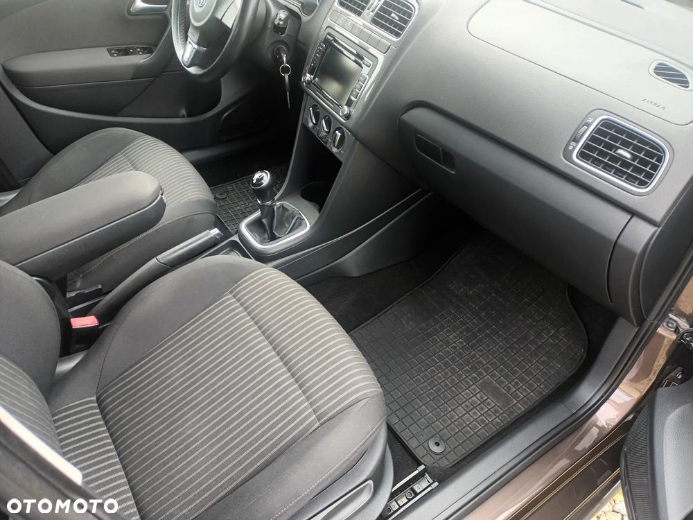Volkswagen Polo 1.4 16V Highline Optimum - 3