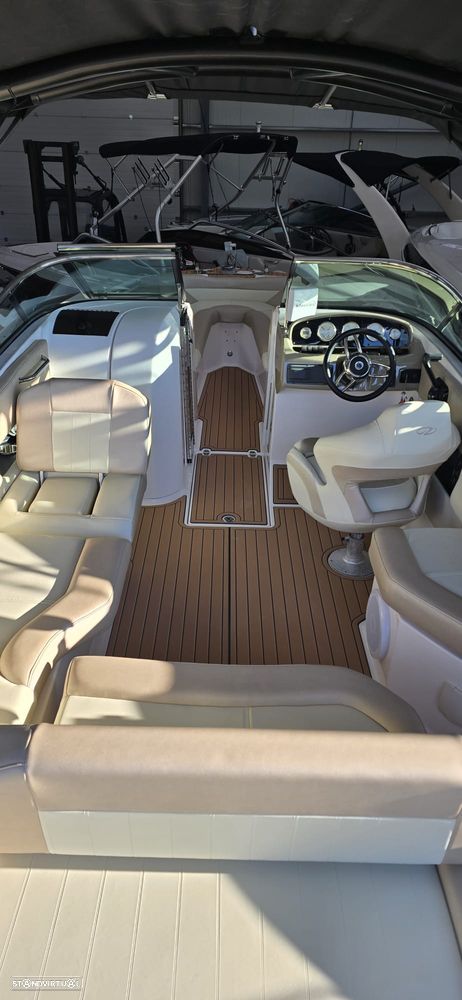 Regal 2520 fastdeck - 7