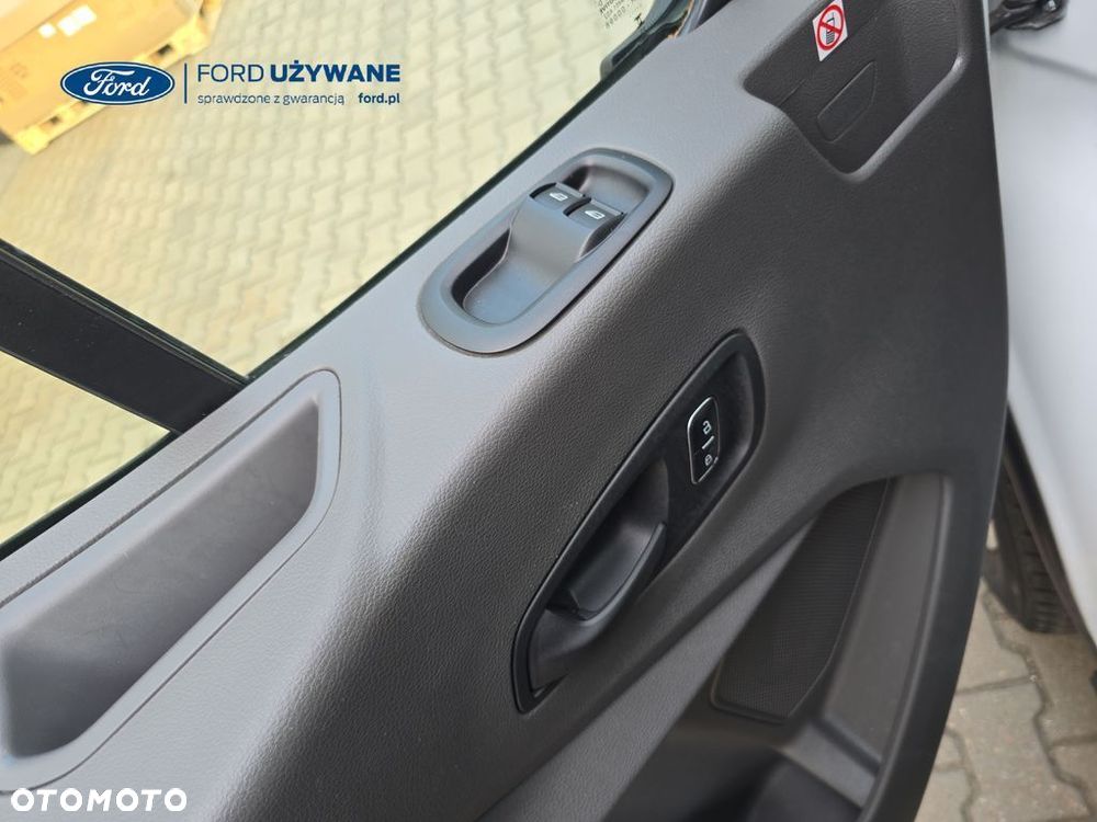 Ford Transit - 24