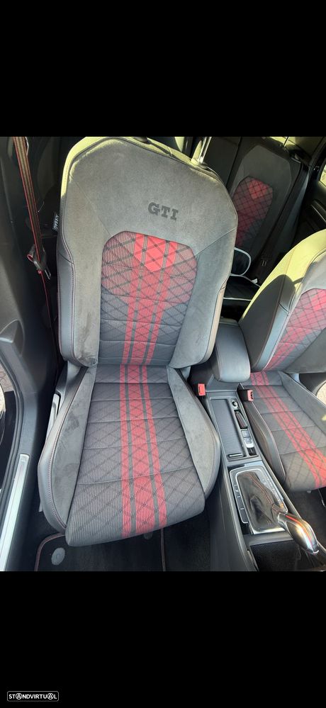 VW Golf 2.0 TSI GTi TCR DSG - 11