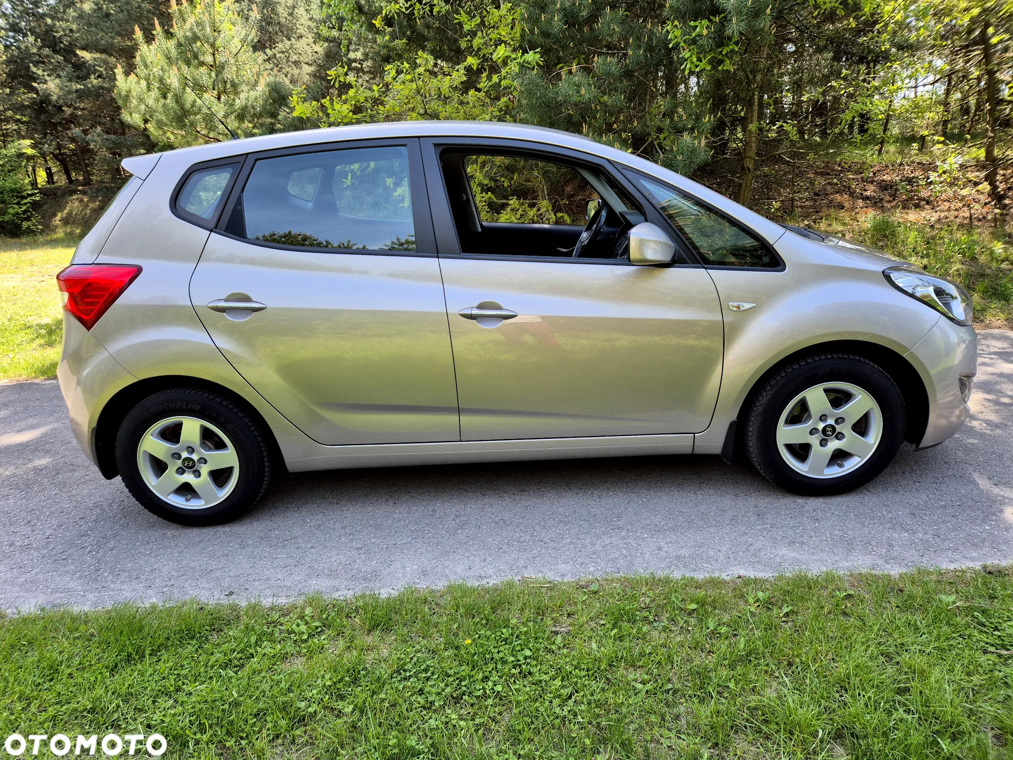 Hyundai ix20 1.4 blue YES Gold - 5