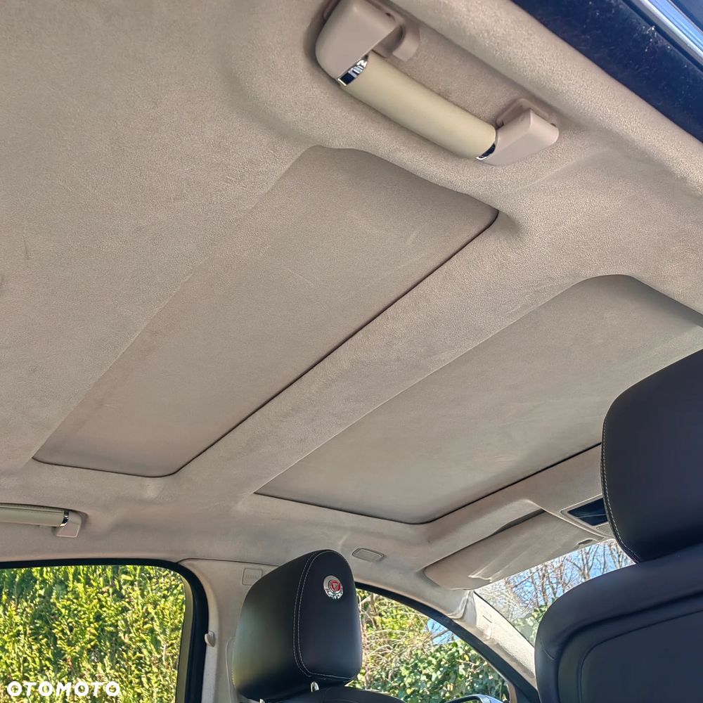 Jaguar XJ 3.0 D V6 Premium Luxury - 23