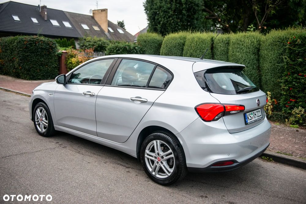 Fiat Tipo 1.4 T-Jet 16v Easy - 12