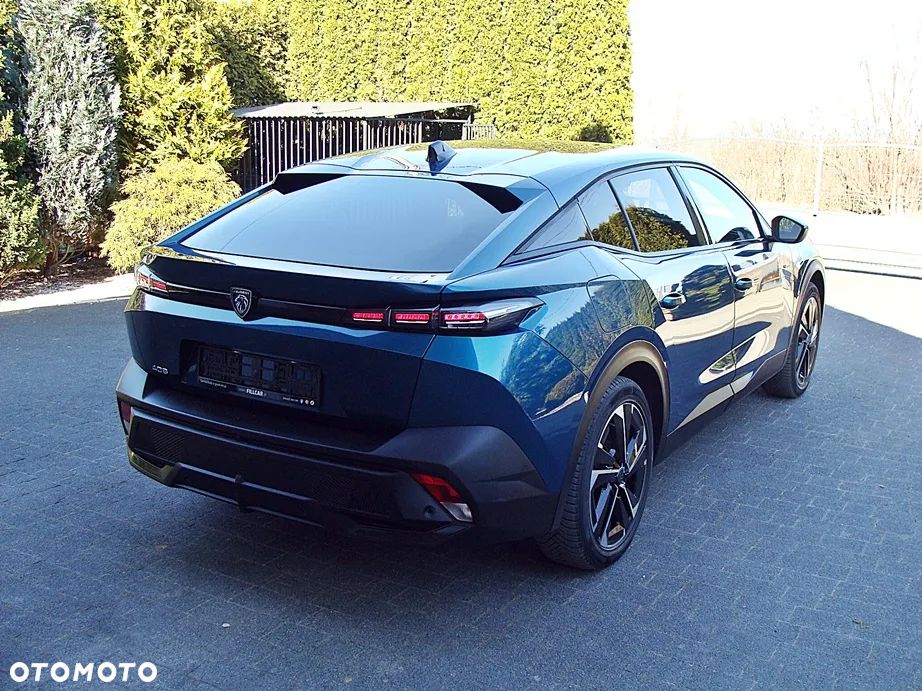 Peugeot 408 1.6 Plug-In Hybrid 225 Allure Pack EAT8 - 5