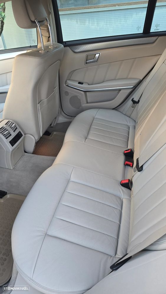 Mercedes-Benz E 300 Bluetec Hybrid Avantgarde - 15