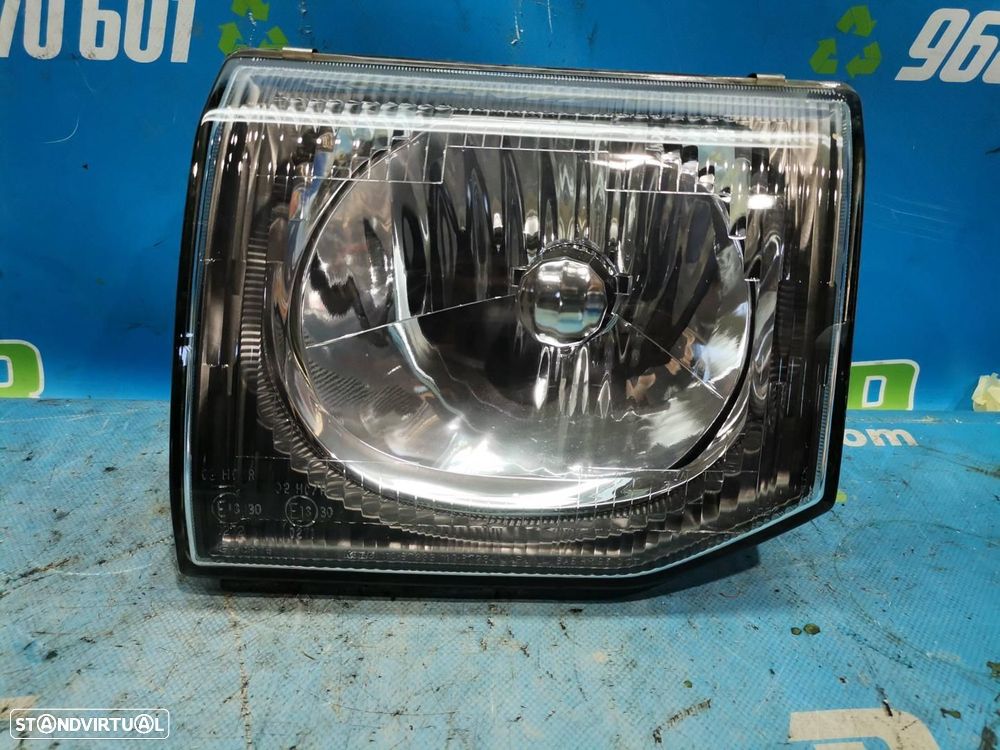 FAROL ESQUERDO MITSUBISHI MONTERO V20V40 - 1