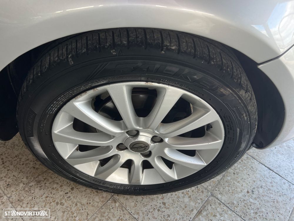 Opel Corsa 1.2 Cosmo - 8