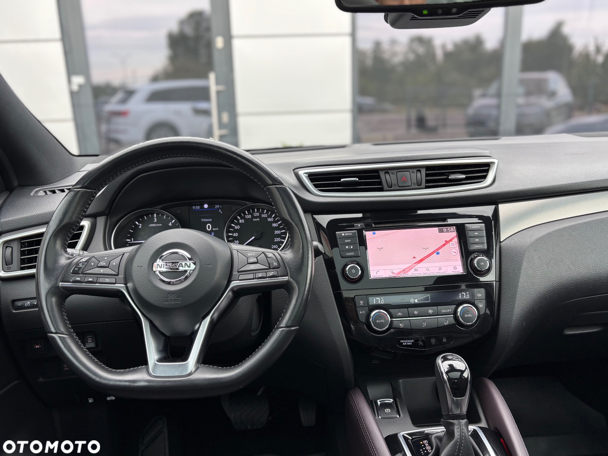 Nissan Qashqai 1.7 dCi 4x4 Tekna+ Xtronic - 23