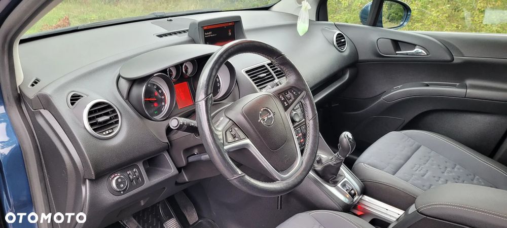 Opel Meriva 1.4 T Cosmo S&S - 13