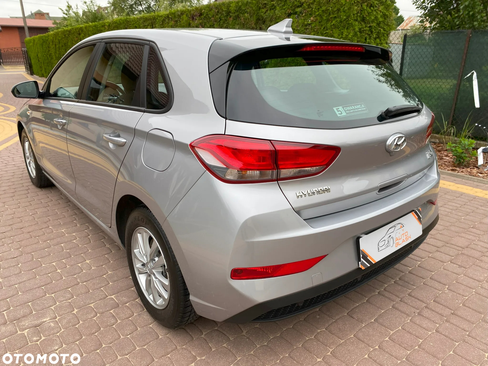 Hyundai i30 1.5 DPI Classic + - 11
