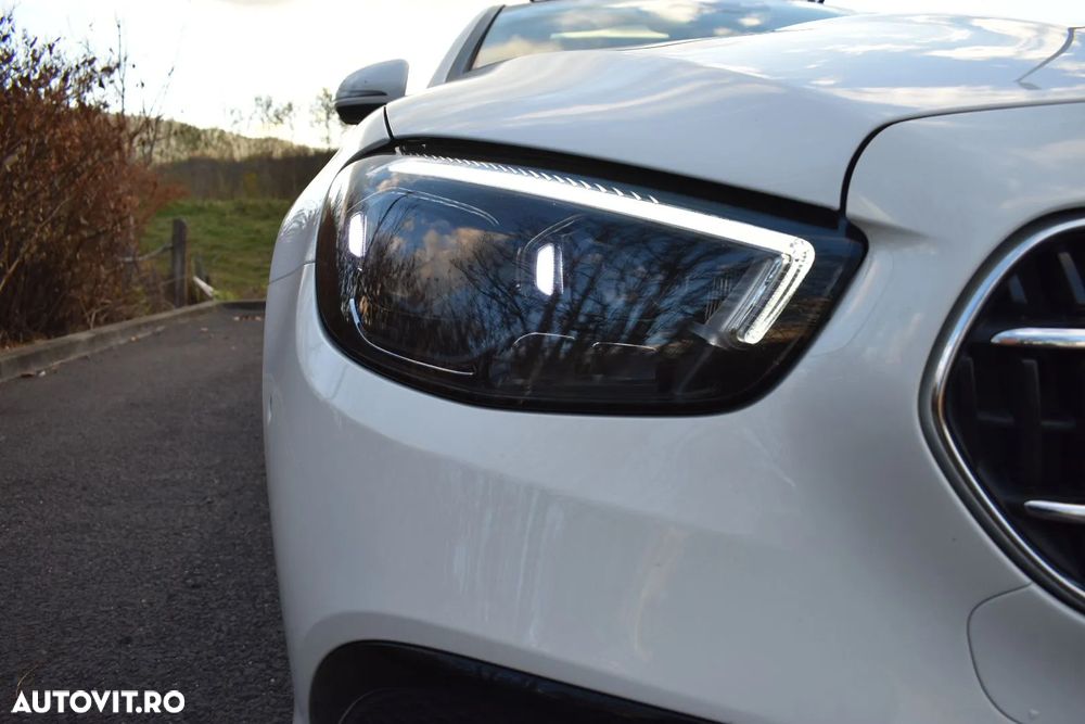 Mercedes-Benz E 300 4Matic 9G-TRONIC Avantgarde - 29