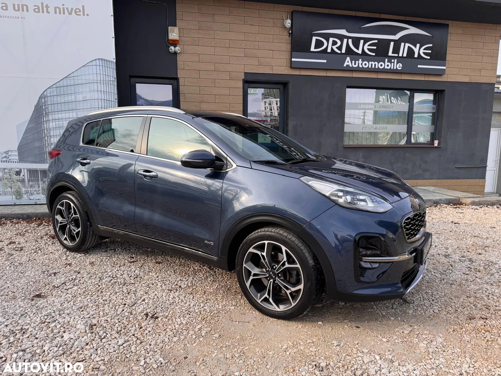 Kia Sportage 2.0 CRDI AWD Eco-Dynamics+ (48V M-H) Aut. GT LINE - 4