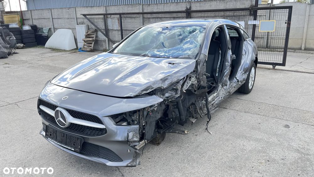 Mercedes-Benz CLA 200 d 8G-DCT Edition 2021 - 3