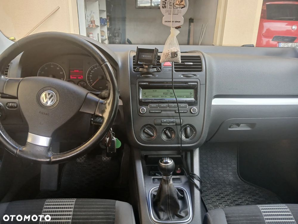 Volkswagen Jetta 2009 photo 4