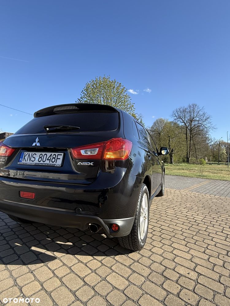Mitsubishi ASX - 5