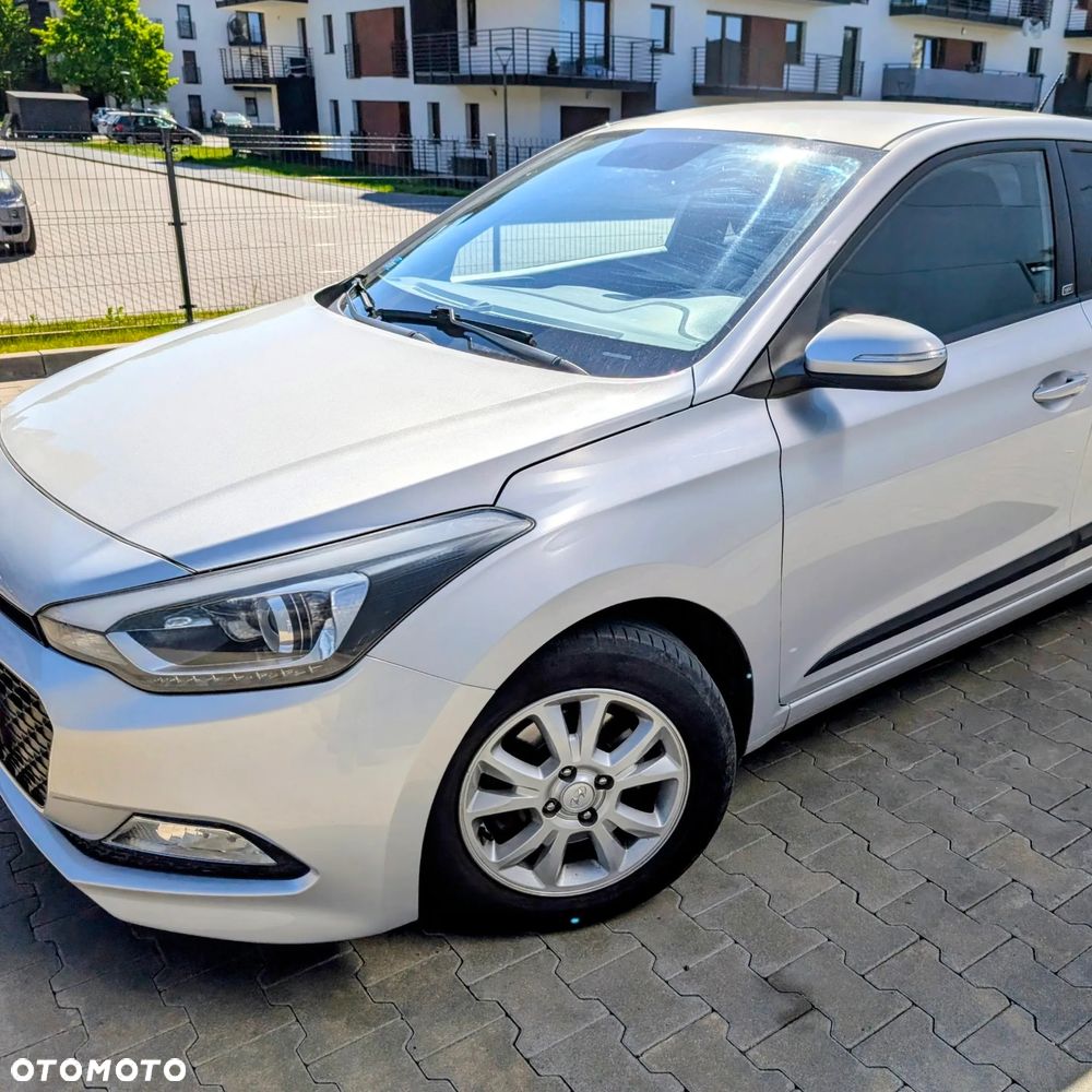 Hyundai i20 - 10