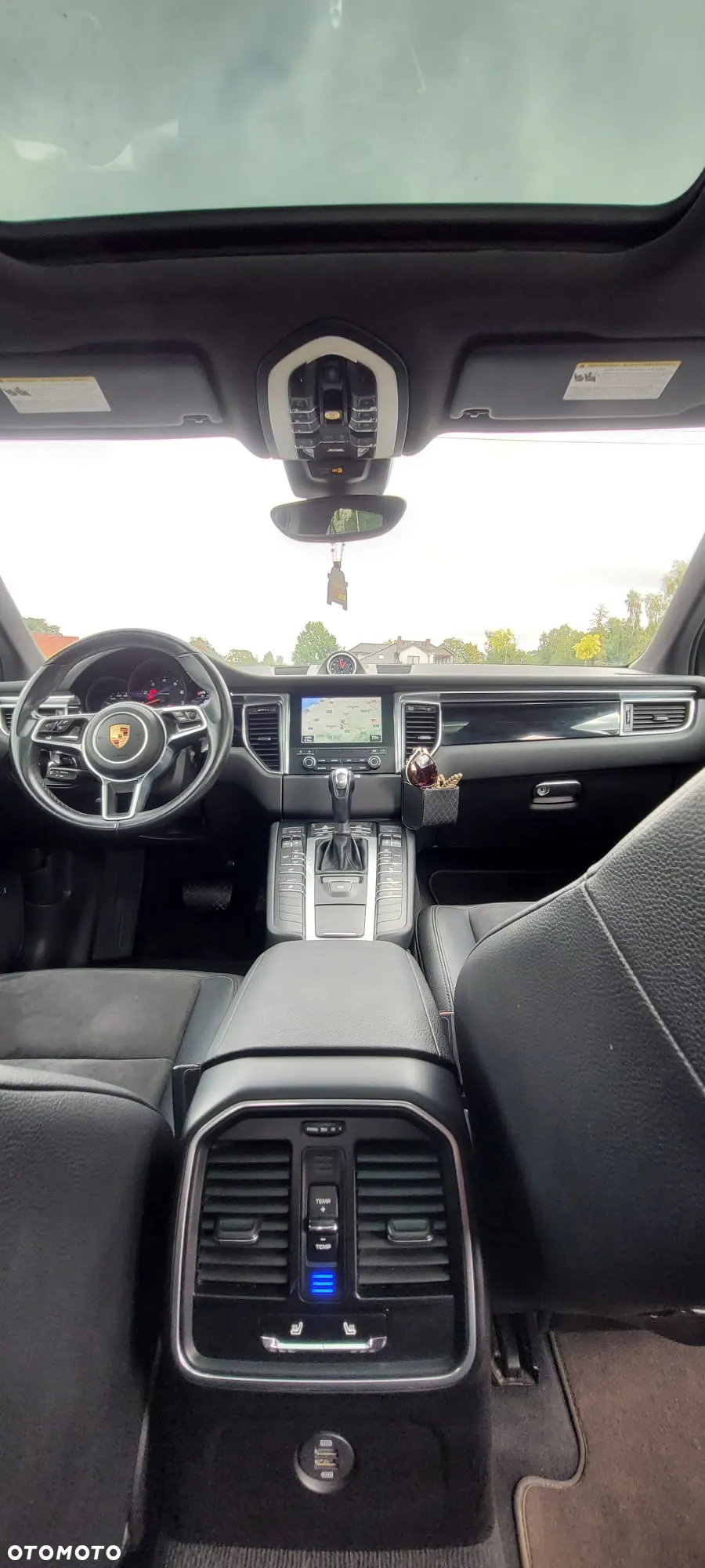 Porsche Macan - 21