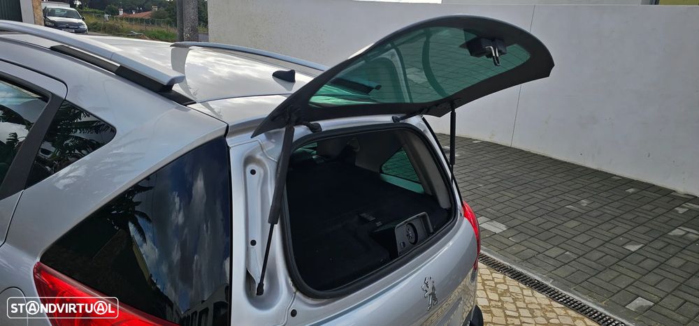 Peugeot 207 SW 1.6 HDi Outdoor - 15