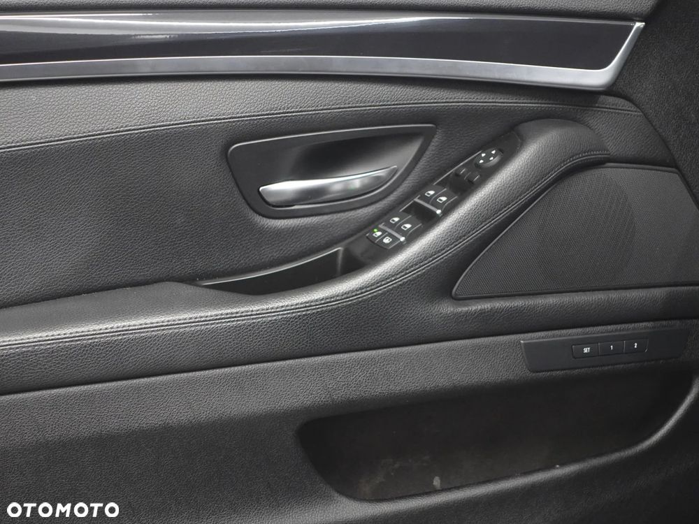 BMW Seria 5 - 18