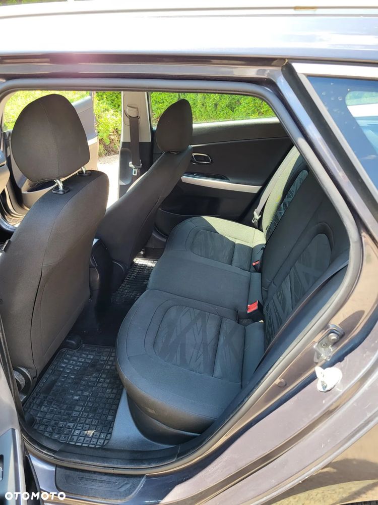 Kia Ceed 1.6 CRDi M - 7