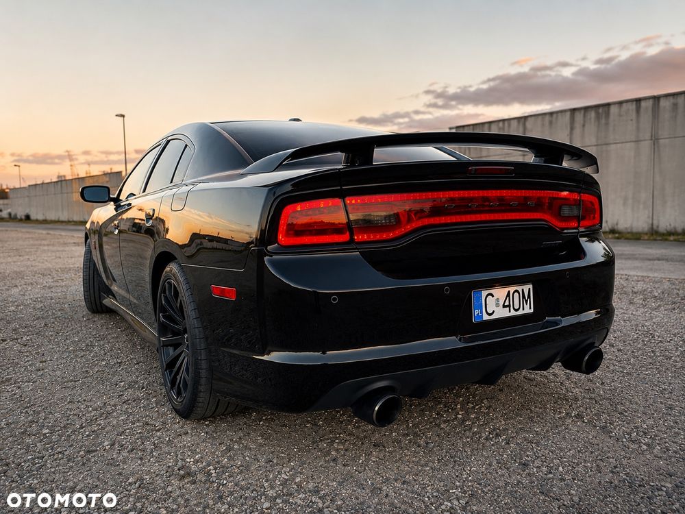 Dodge Charger - 11