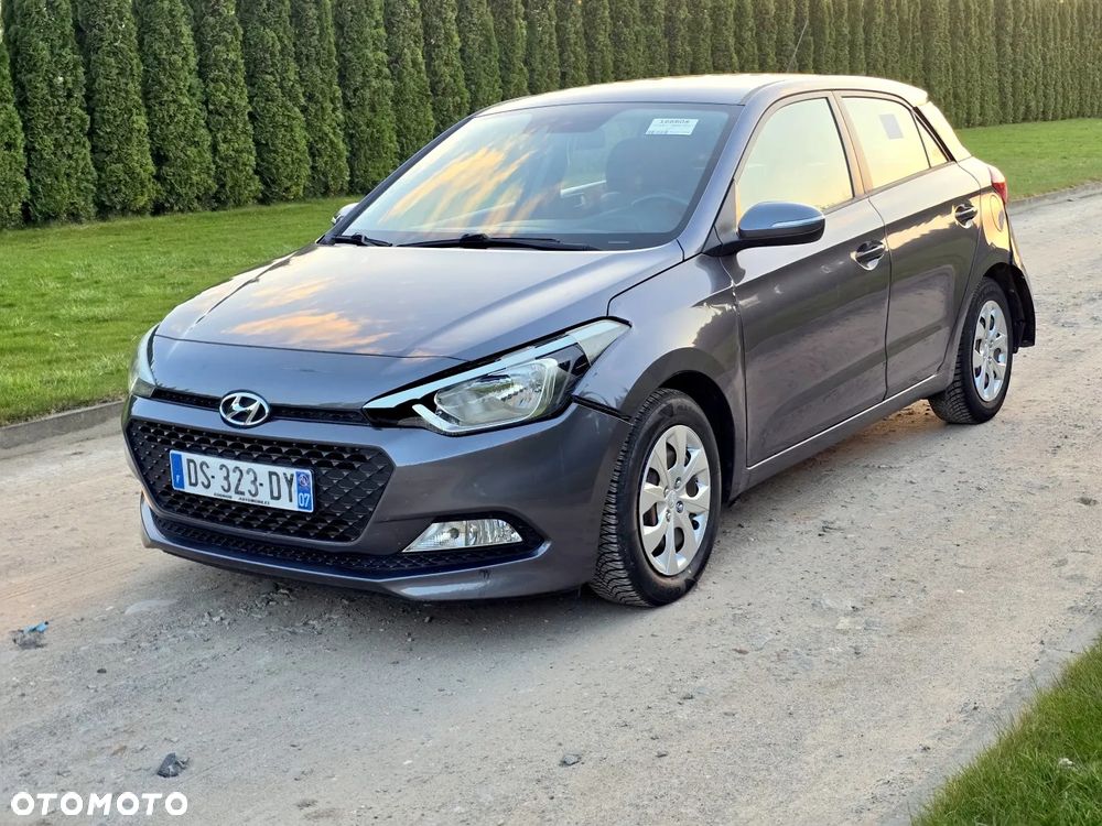Hyundai i20 1.1 CRDi Passion - 1