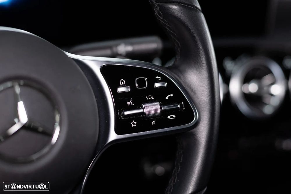 Mercedes-Benz A 180 Limousine d Progressive Aut. - 25