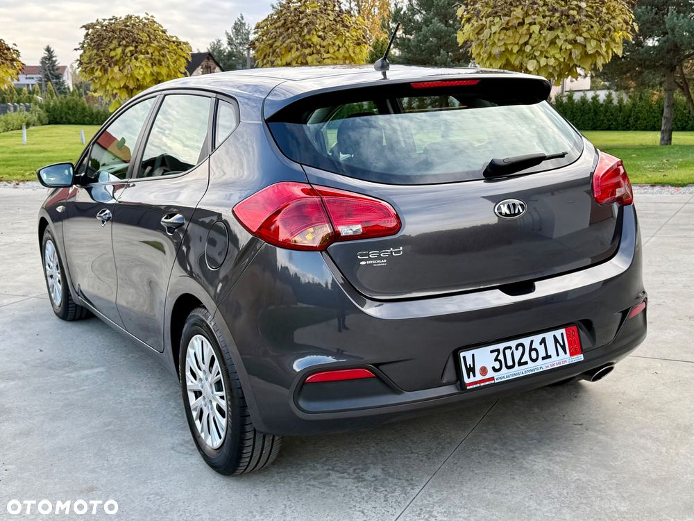 Kia Ceed 1.4 CVVT Attract - 9