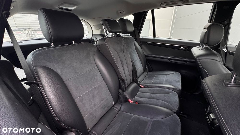 Mercedes-Benz Klasa R 300 CDI 7G-TRONIC DPF BlueEFFICIENCY Grand Edition - 9