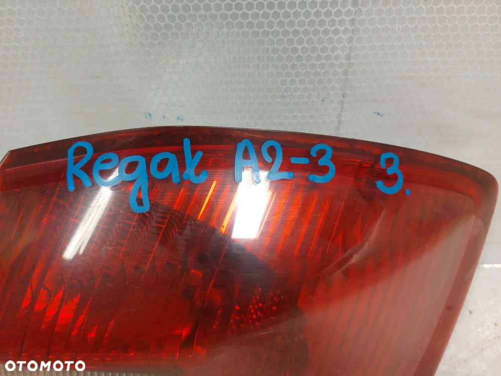 .  LAMPA TYL TYLNA PRAWA FORD KUGA MK1 - 2