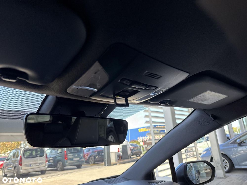 Toyota Corolla 1.8 Hybrid Comfort - 25