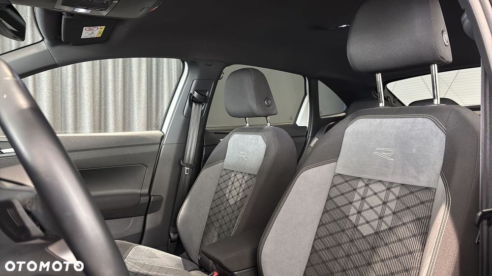 Volkswagen Taigo 1.5 TSI ACT R-Line DSG - 12