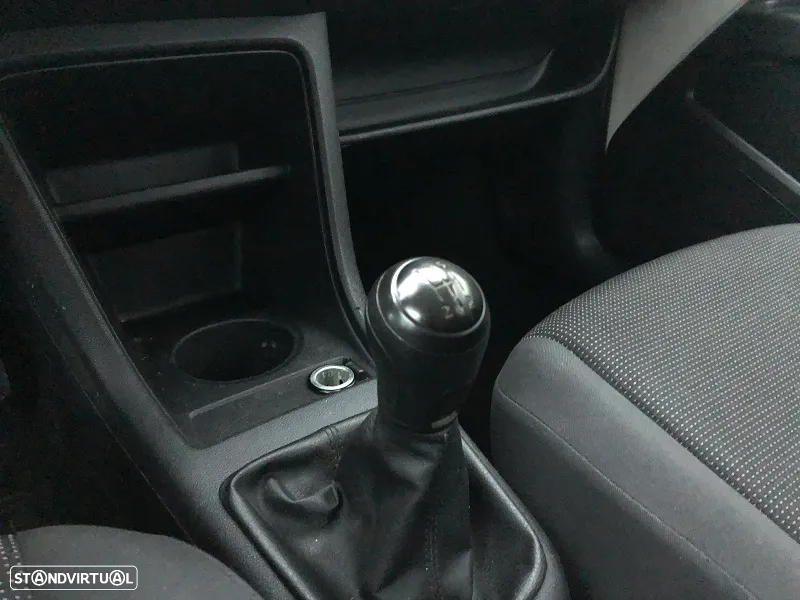 VW Up! move - 14