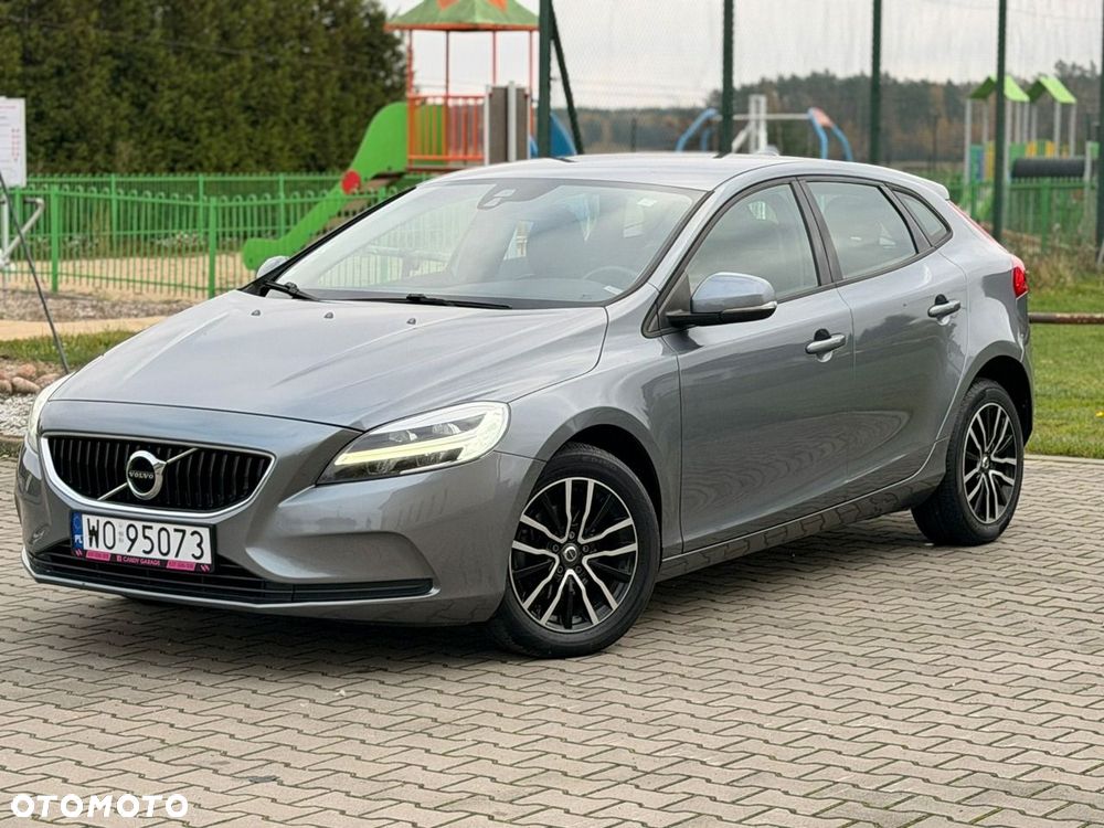 Volvo V40 - 21