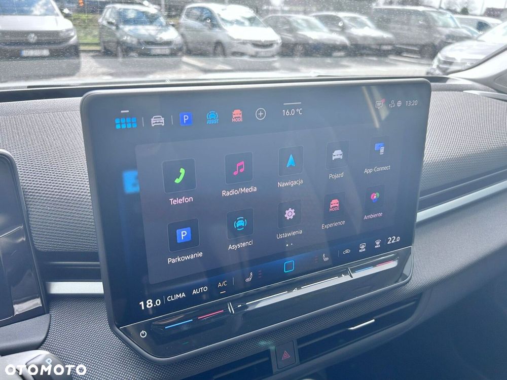 Volkswagen T-Roc - 23
