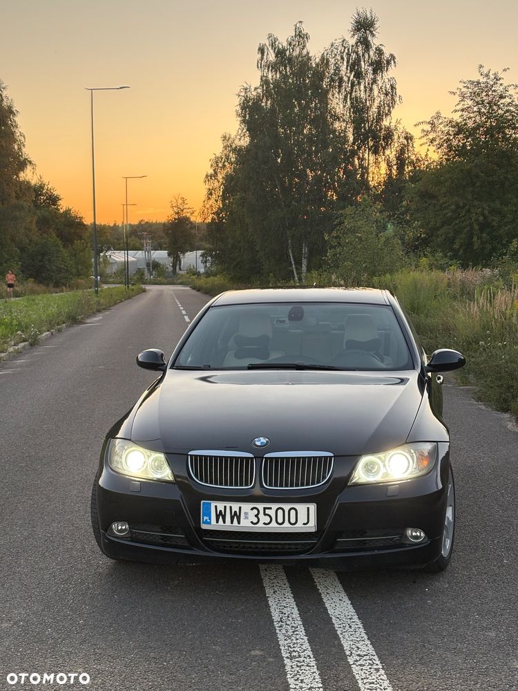 BMW Seria 3 330i - 2